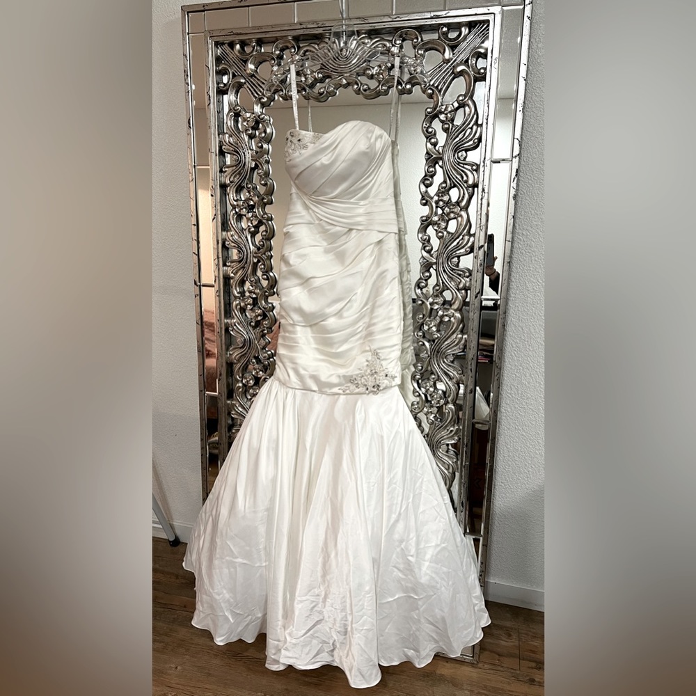 Ivory Off White Mermaid 3 Piece Wedding Dress Size 4 M